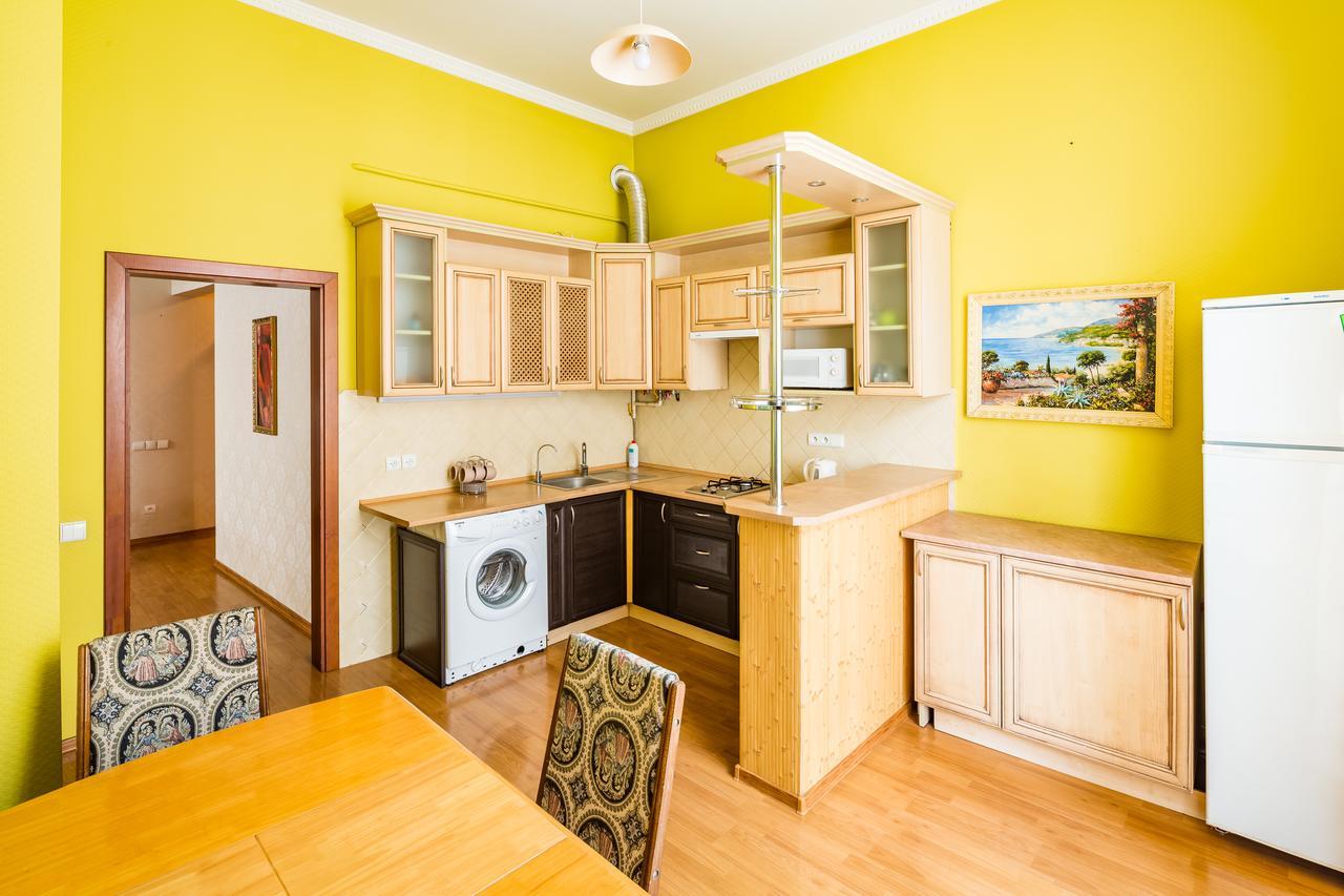 2 Virmens'Ka Apartment Lviv Luaran gambar